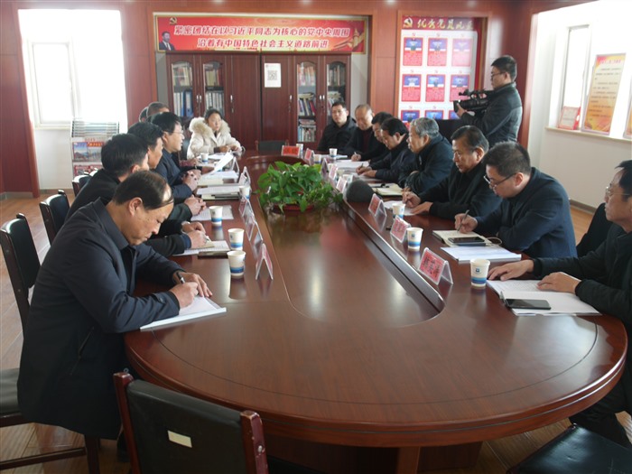 L1230701_Jc.jpg L1230701_Jc.jpg